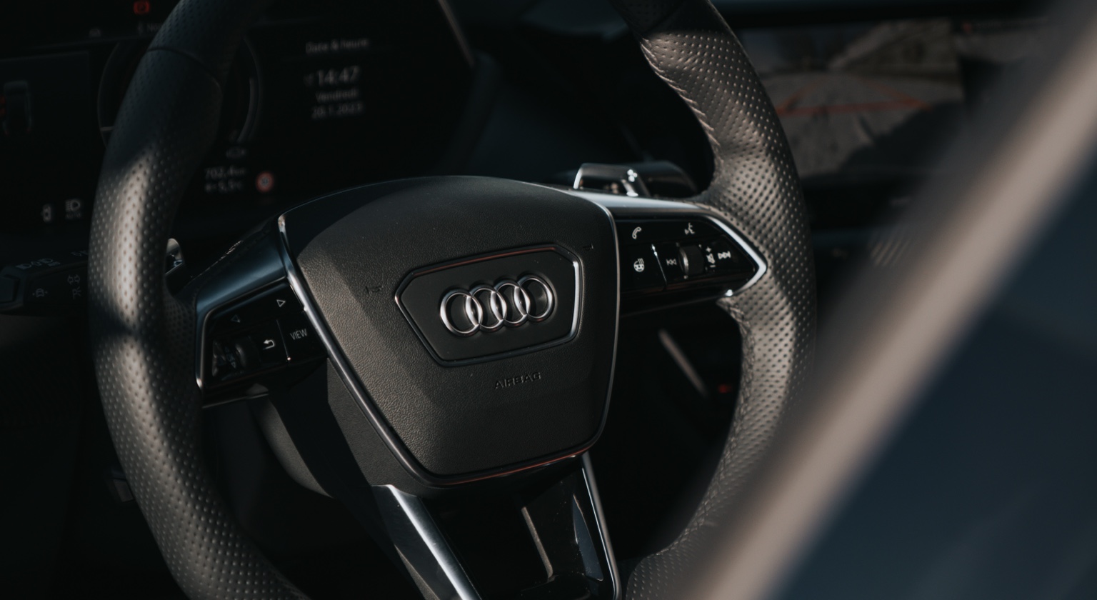 Audi steering wheel detail for Fusalp X Audi