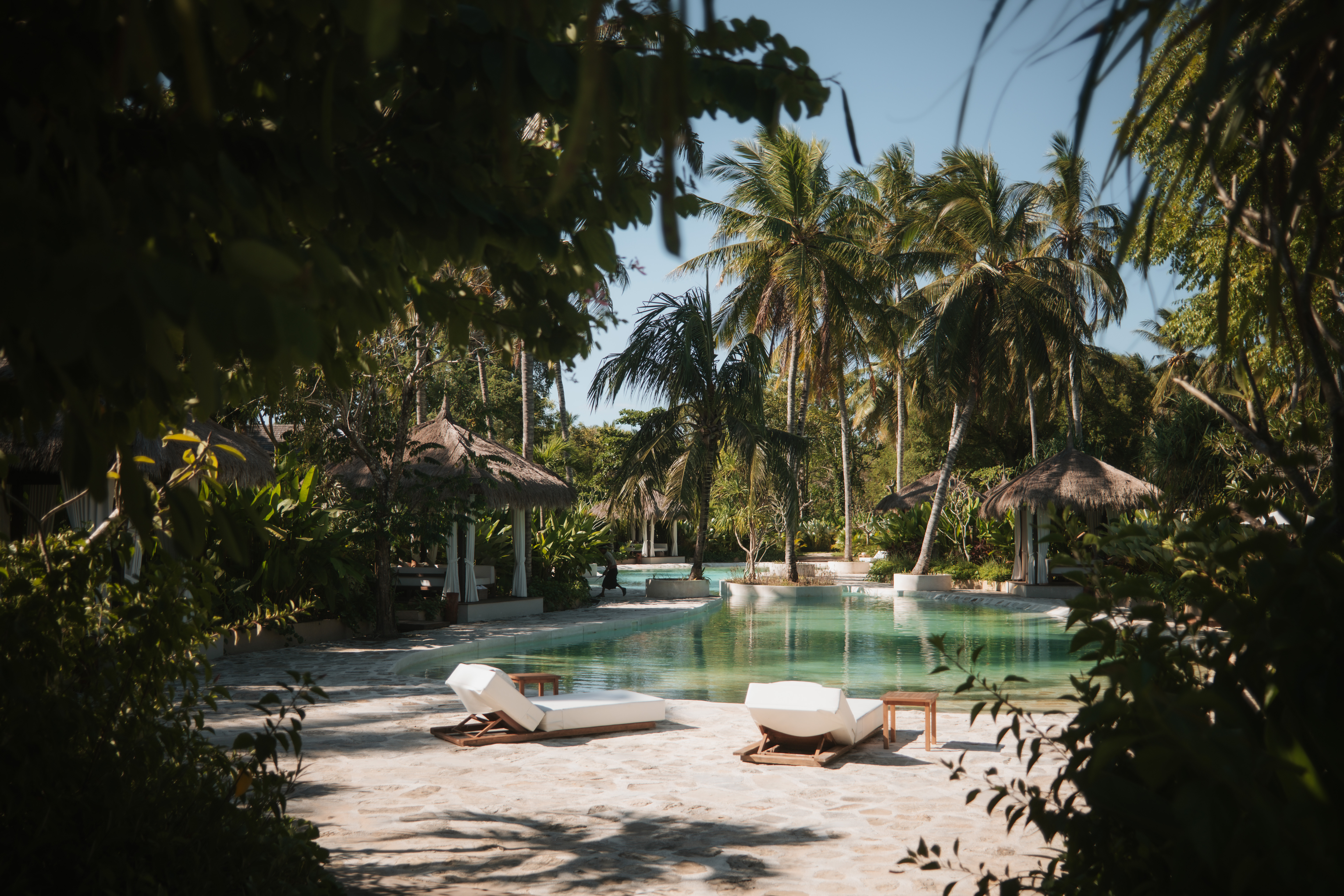 Kuara Lombok pool lounge