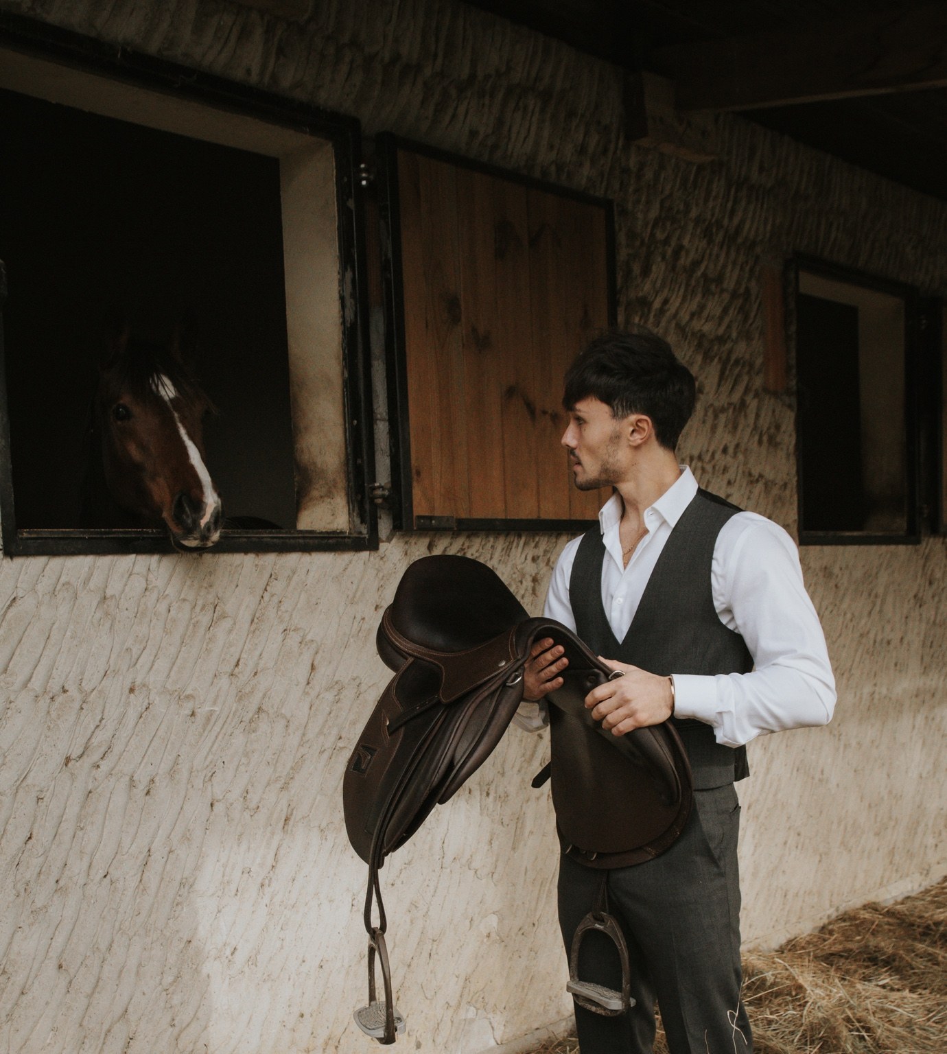 Les Nouveaux Ateliers equestrian editorial